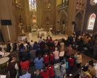 cerimonia-da-primeiro-sabado-na-catedral-de-curitiba-com-participacao-dos-arautos-do-evangelho-da-casa-divina-providencia-14